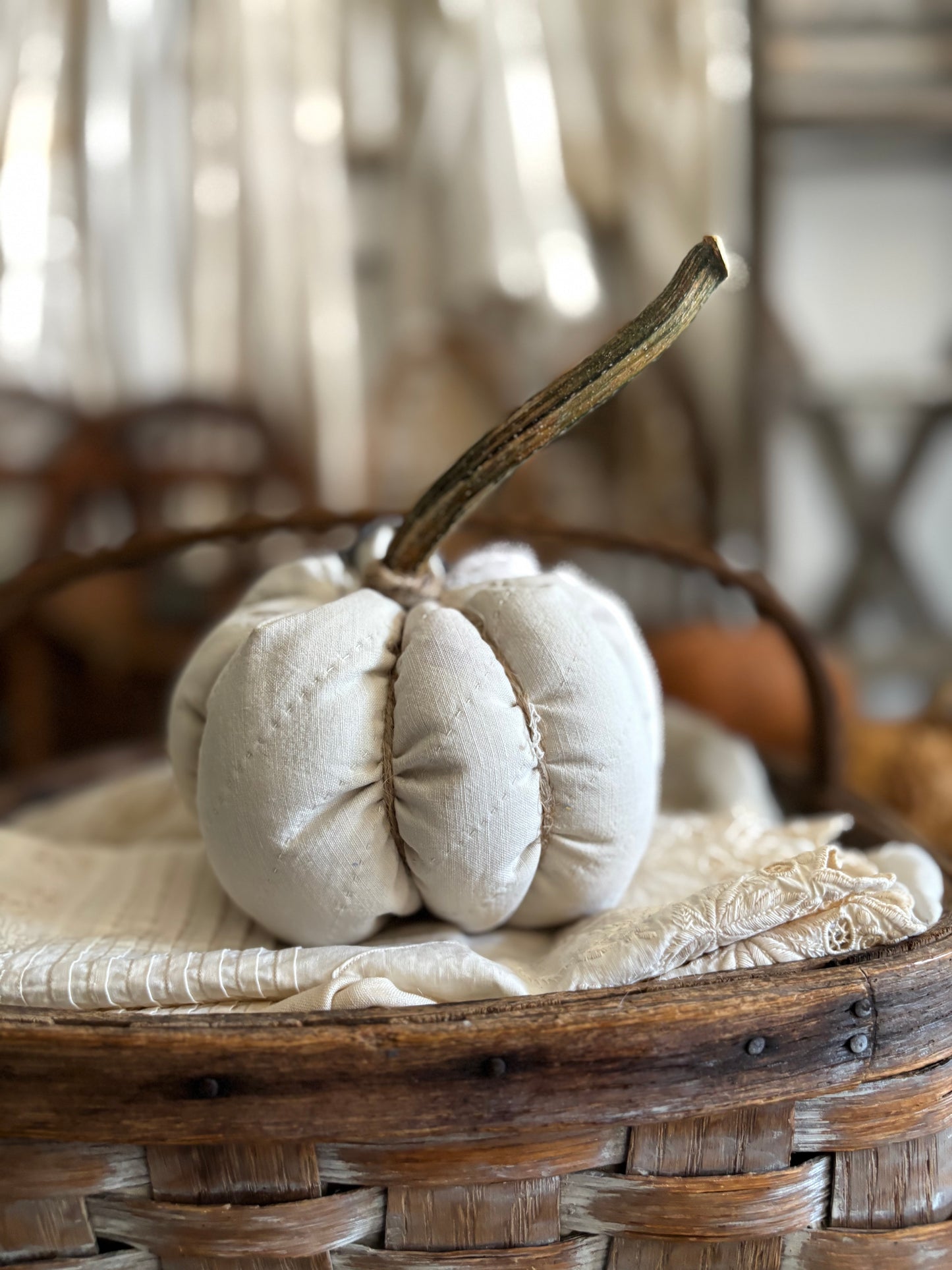 SMALL Antique quilt pumpkin
