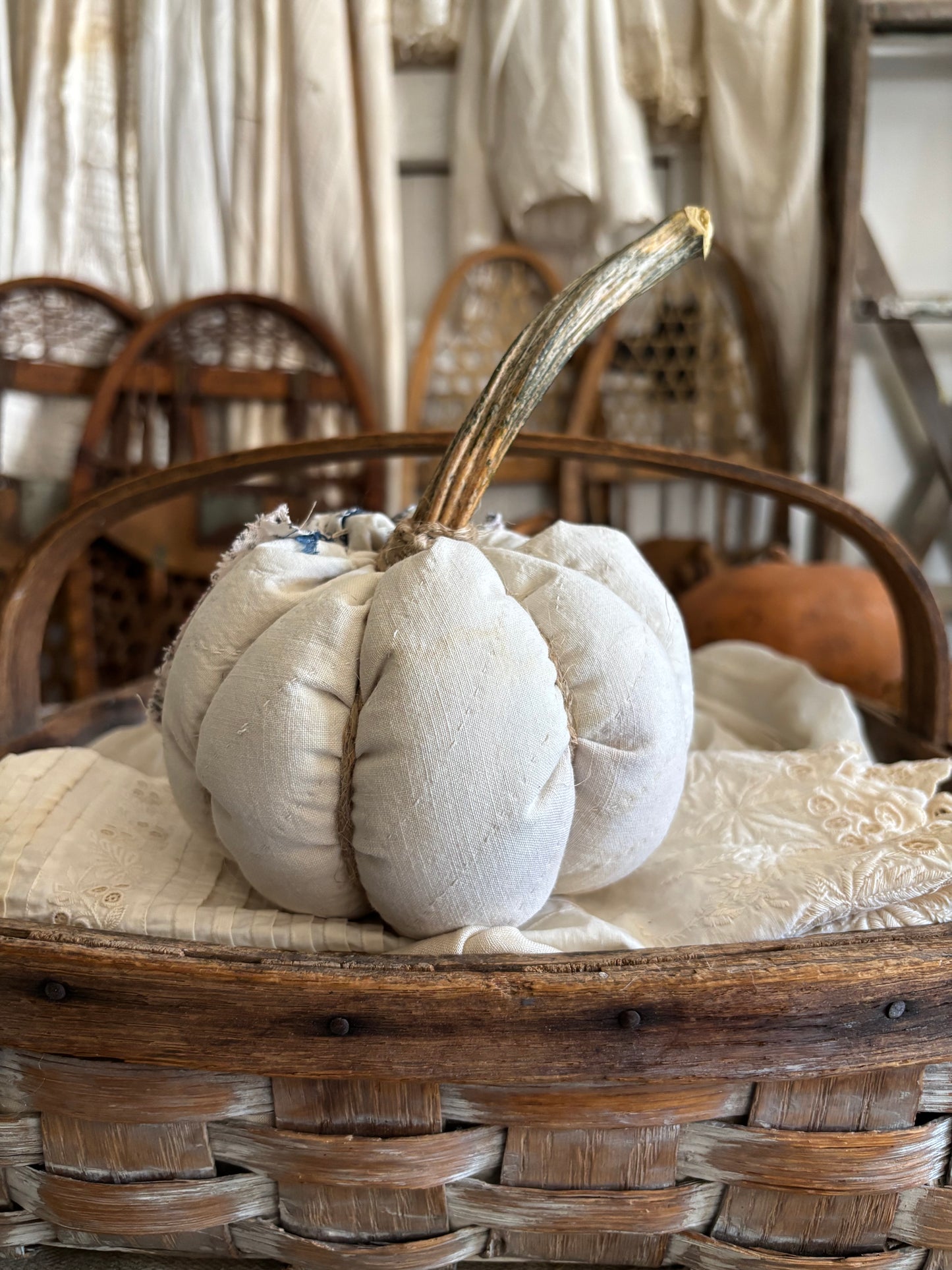 SMALL Antique quilt pumpkin