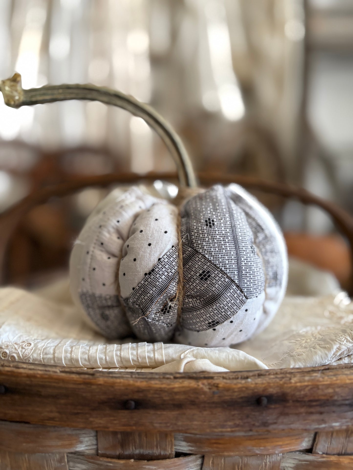 SMALL Antique quilt pumpkin
