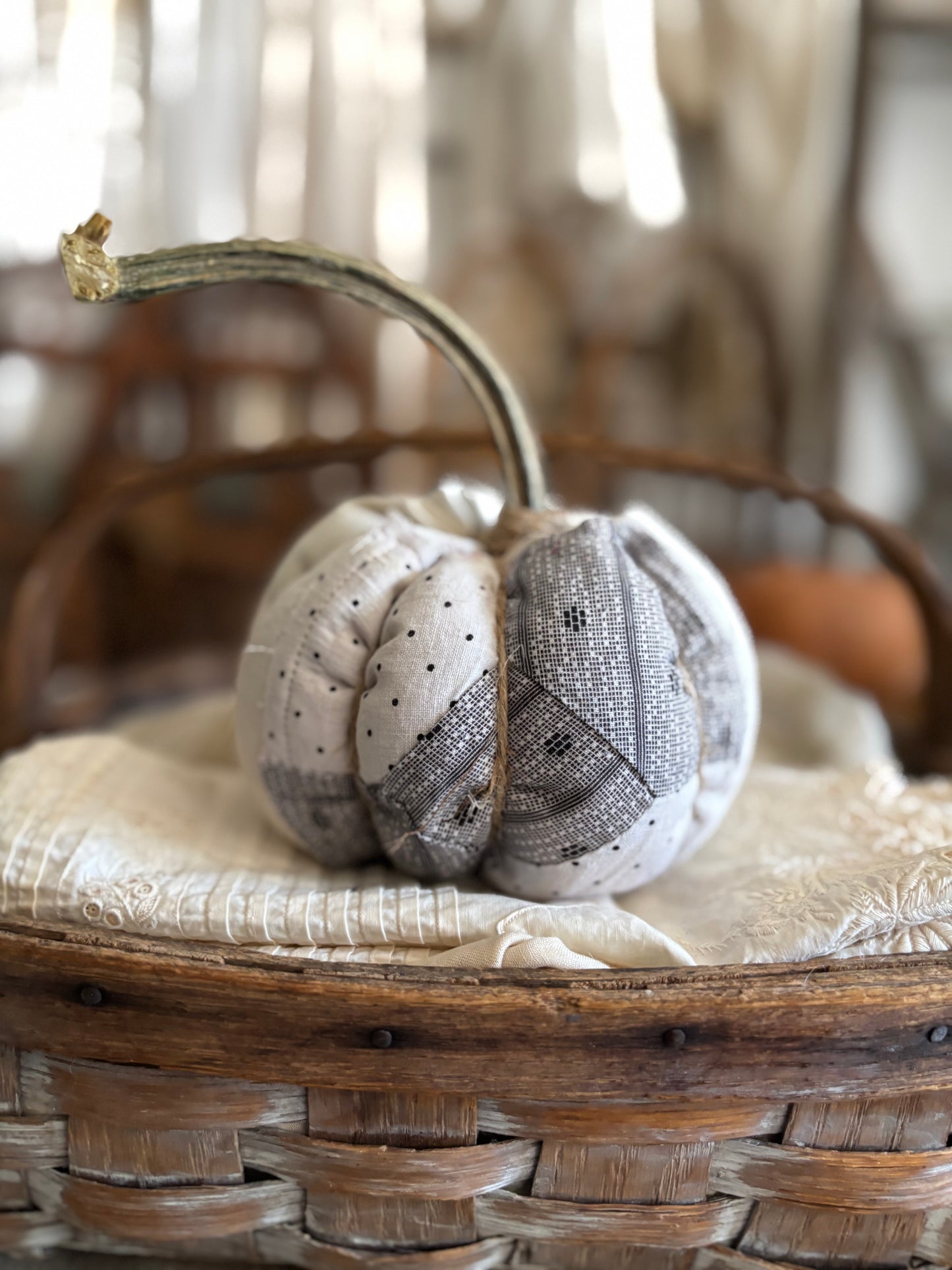 SMALL Antique quilt pumpkin