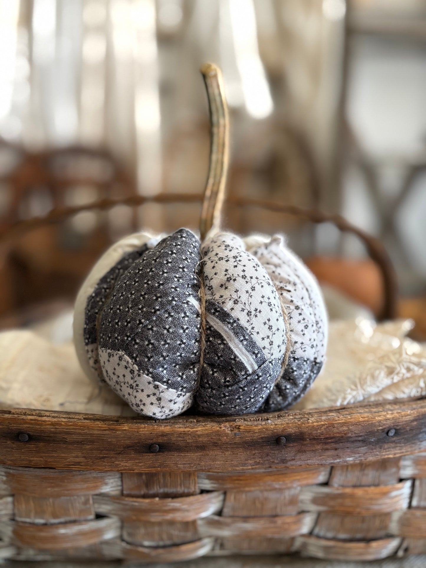 SMALL Antique quilt pumpkin