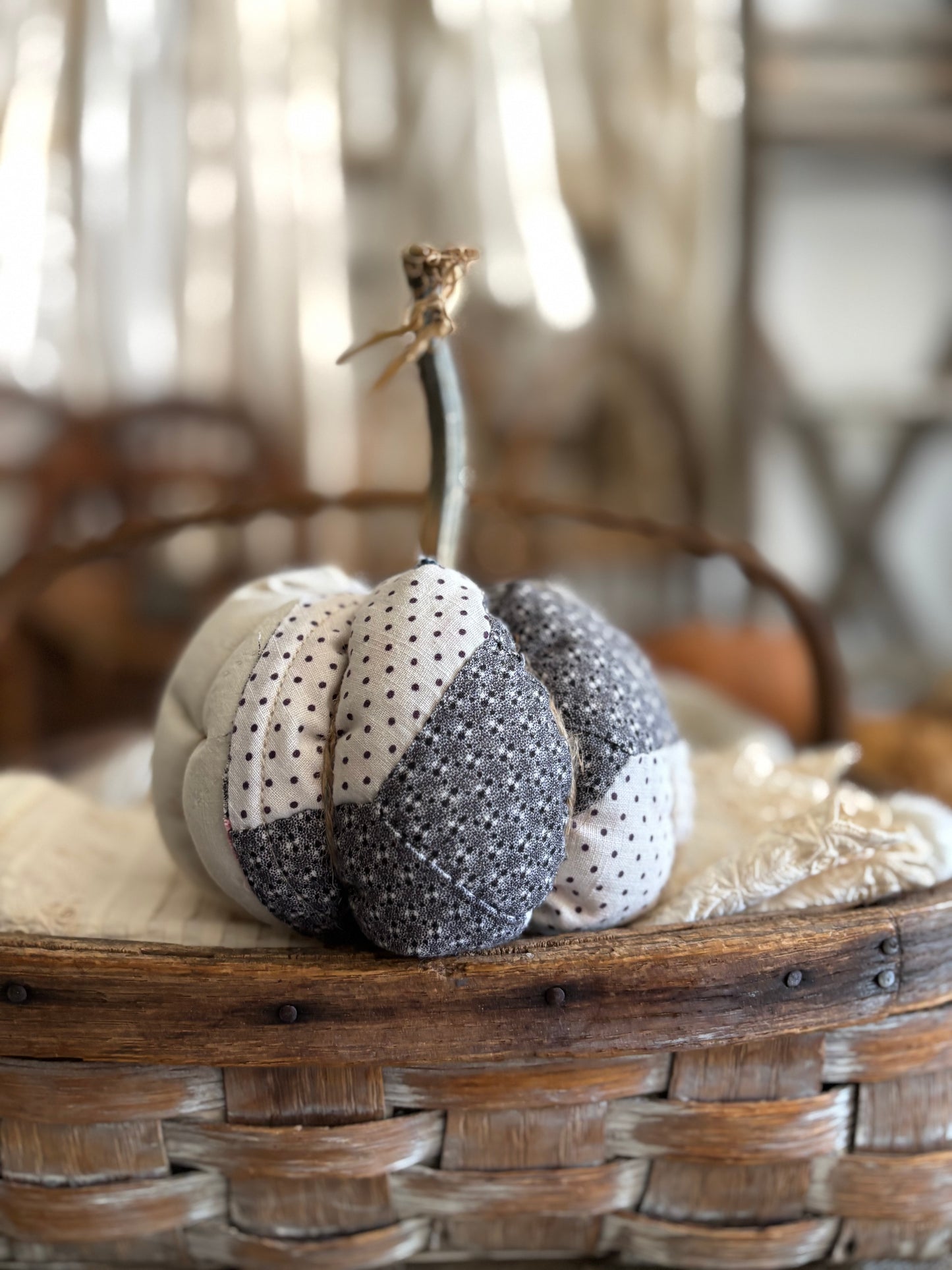 SMALL Antique quilt pumpkin