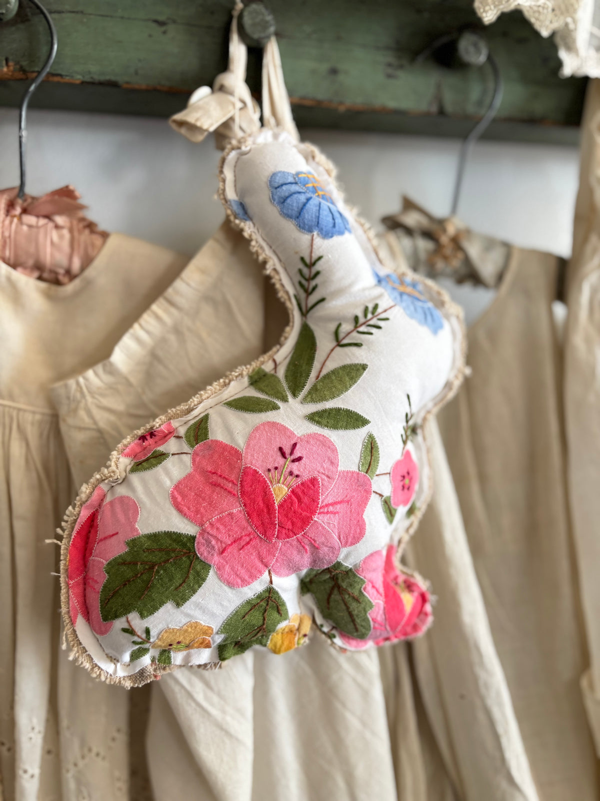 Vintage Embroidered Bunny Rabbit – The Halsey Homestead