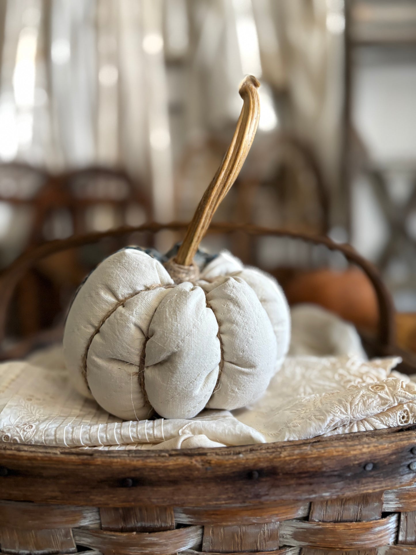 SMALL Antique quilt pumpkin