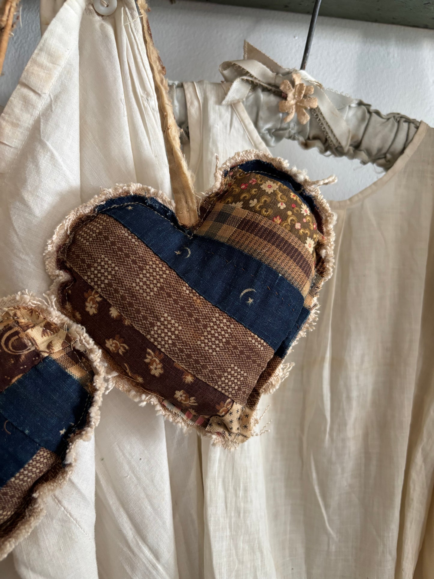 PAIR Antique quilt hanging hearts
